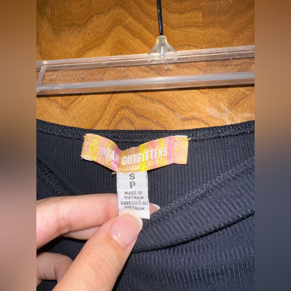 Urban Outfitters skirt - Picture 2 of 3